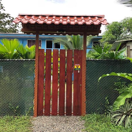 Hotel One Love Puerto Viejo Puerto Viejo de Talamanca ภายนอก รูปภาพ