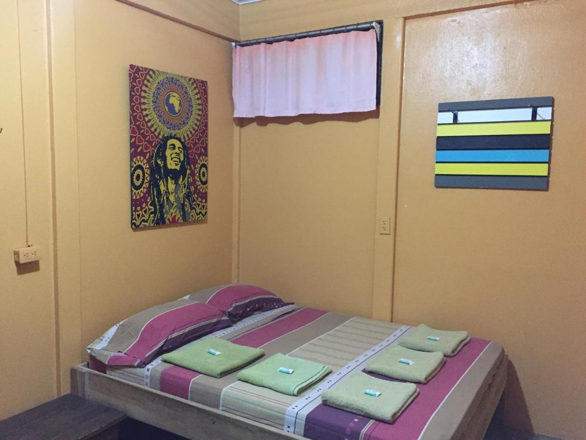 Hotel One Love Puerto Viejo Puerto Viejo de Talamanca ภายนอก รูปภาพ