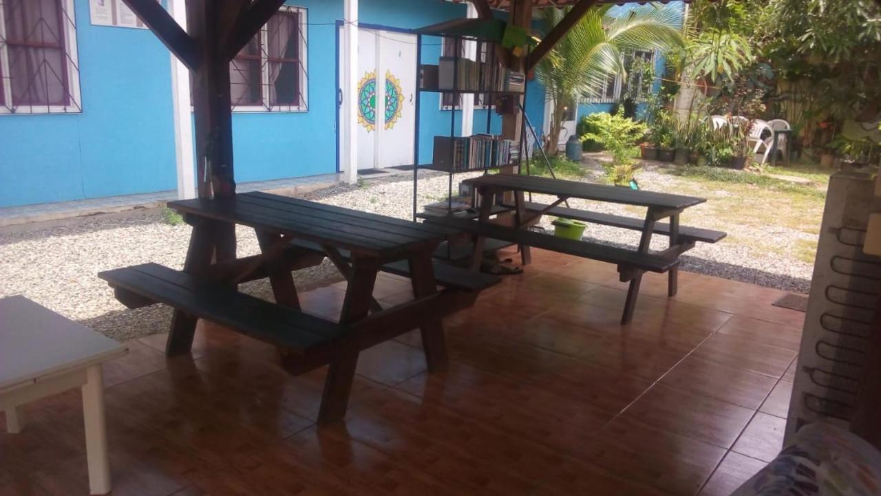 Hotel One Love Puerto Viejo Puerto Viejo de Talamanca ภายนอก รูปภาพ
