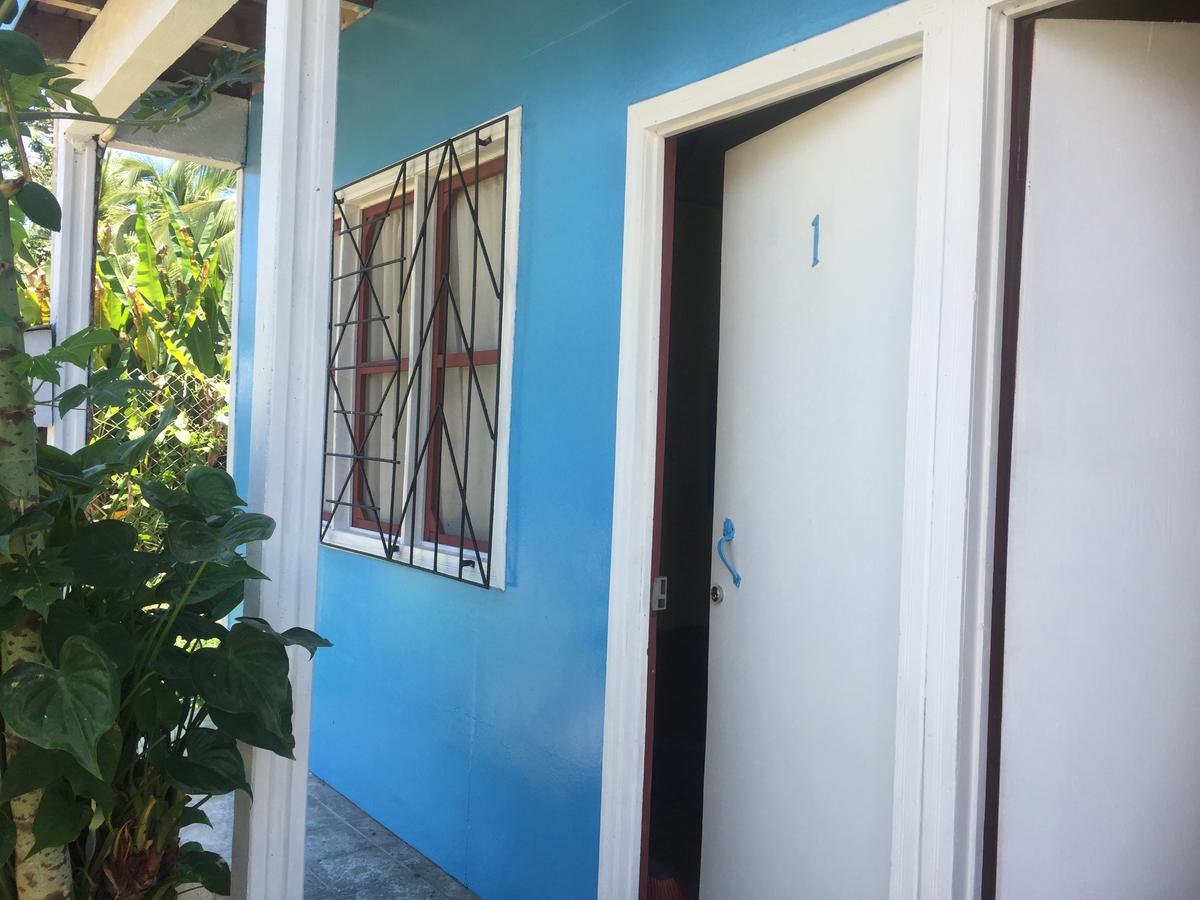 Hotel One Love Puerto Viejo Puerto Viejo de Talamanca ภายนอก รูปภาพ